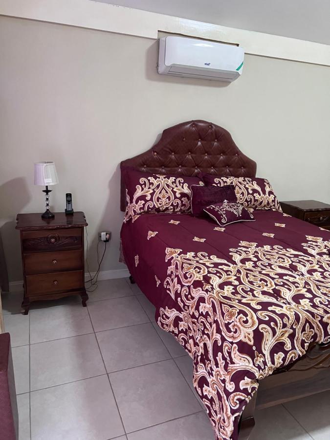Comfort Rest Ocho Ríos Extérieur photo